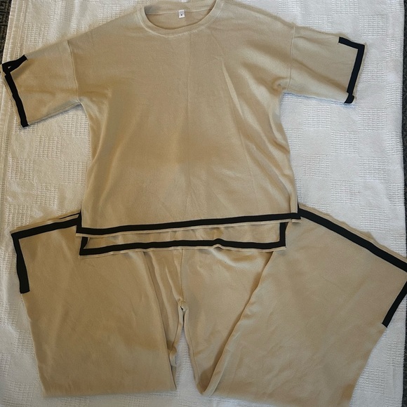Knit 2 Pieces Sweater Sets Short Sleeve Pullover Tops and Wide Legs Pants - Picture 6 of 7